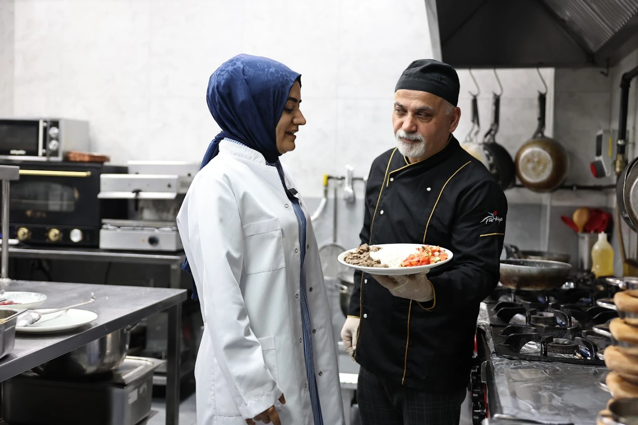 Kurban etlerini 24 saat geçmeden tüketmeyin