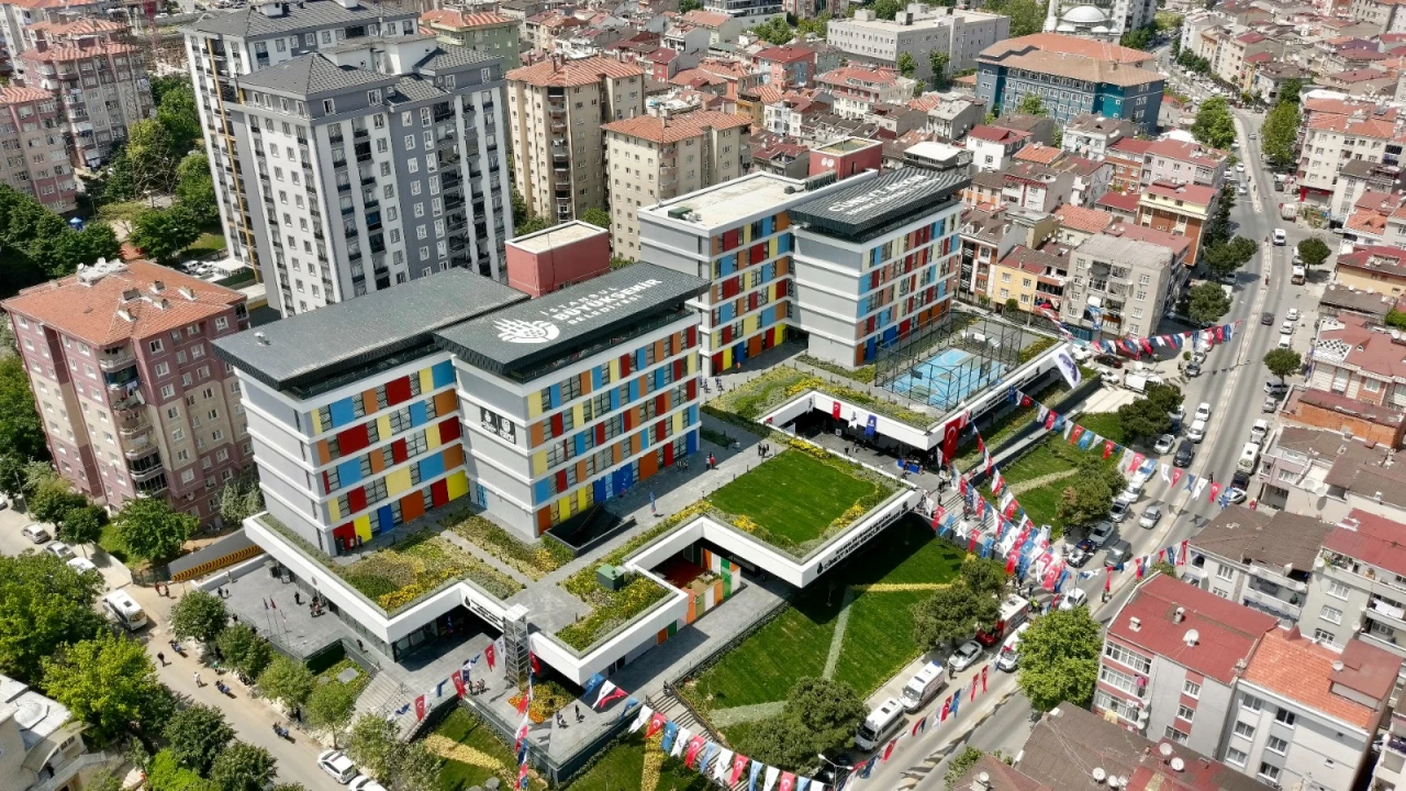 İstanbul'da yaz okuluna kalan öğrencilere İBB'den destek