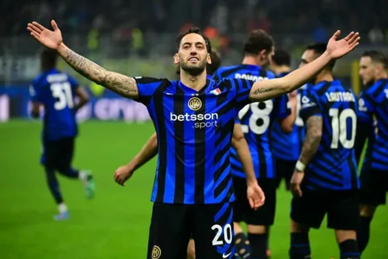 Ali Koç'un Hakan Çalhanoğlu transferi için planları netleşiyor