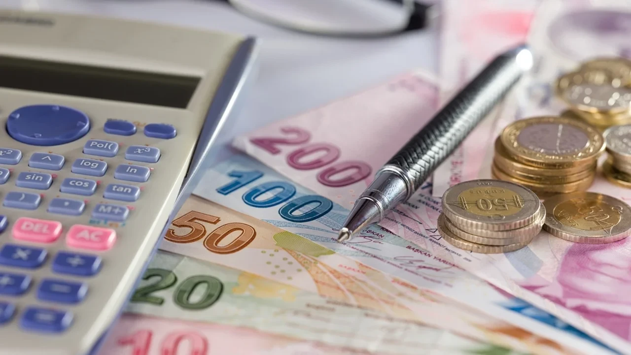 Yılın 3. enflasyon raporu perşembe günü açıklanacak