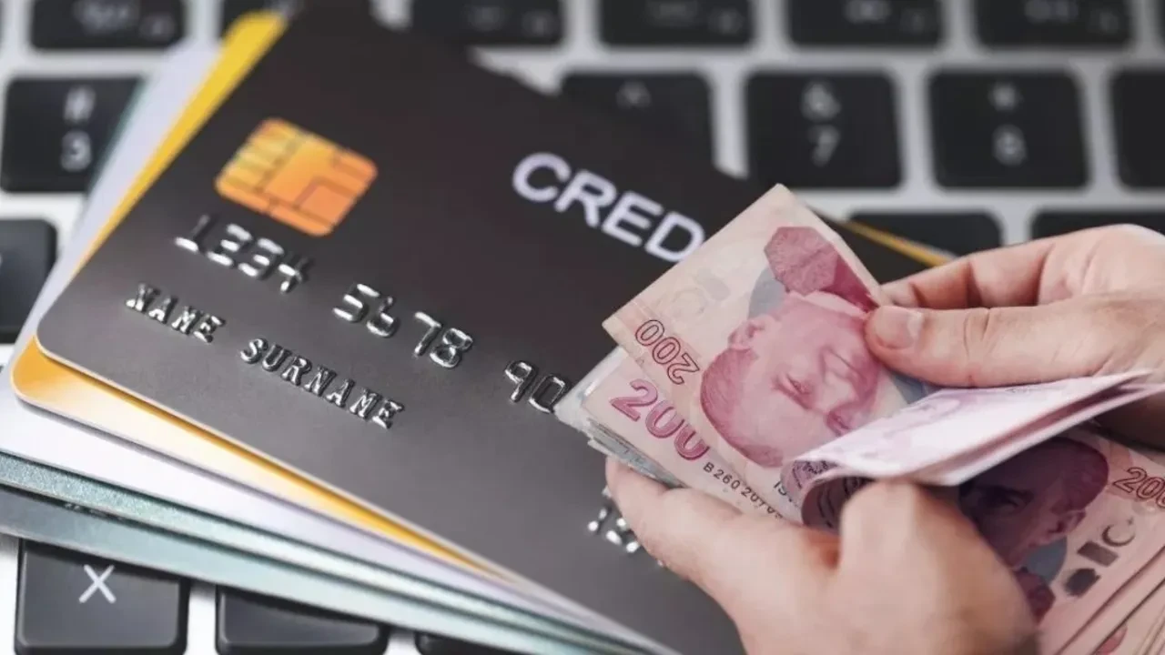 Herkesin ödeyemediği kart borcu var!