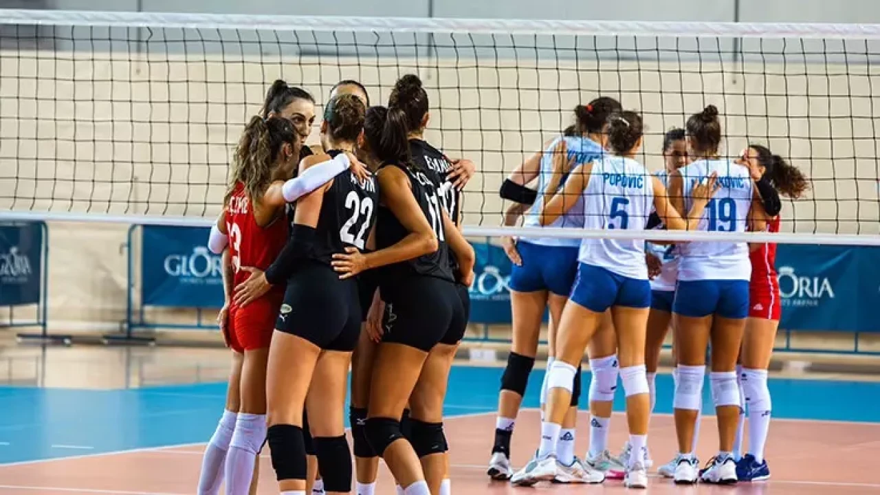 Sultanlar Sırbistan'ı yendi