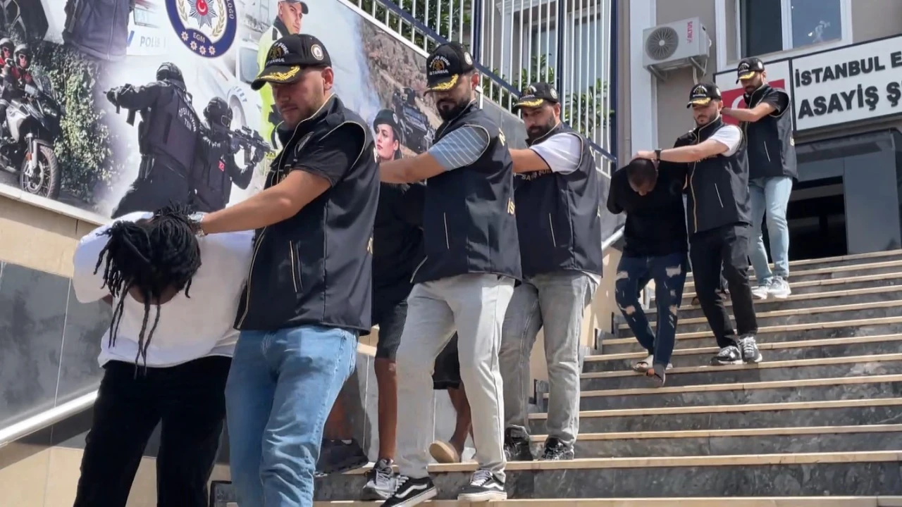 Nijeryalı olandırıcılar yakalandı!