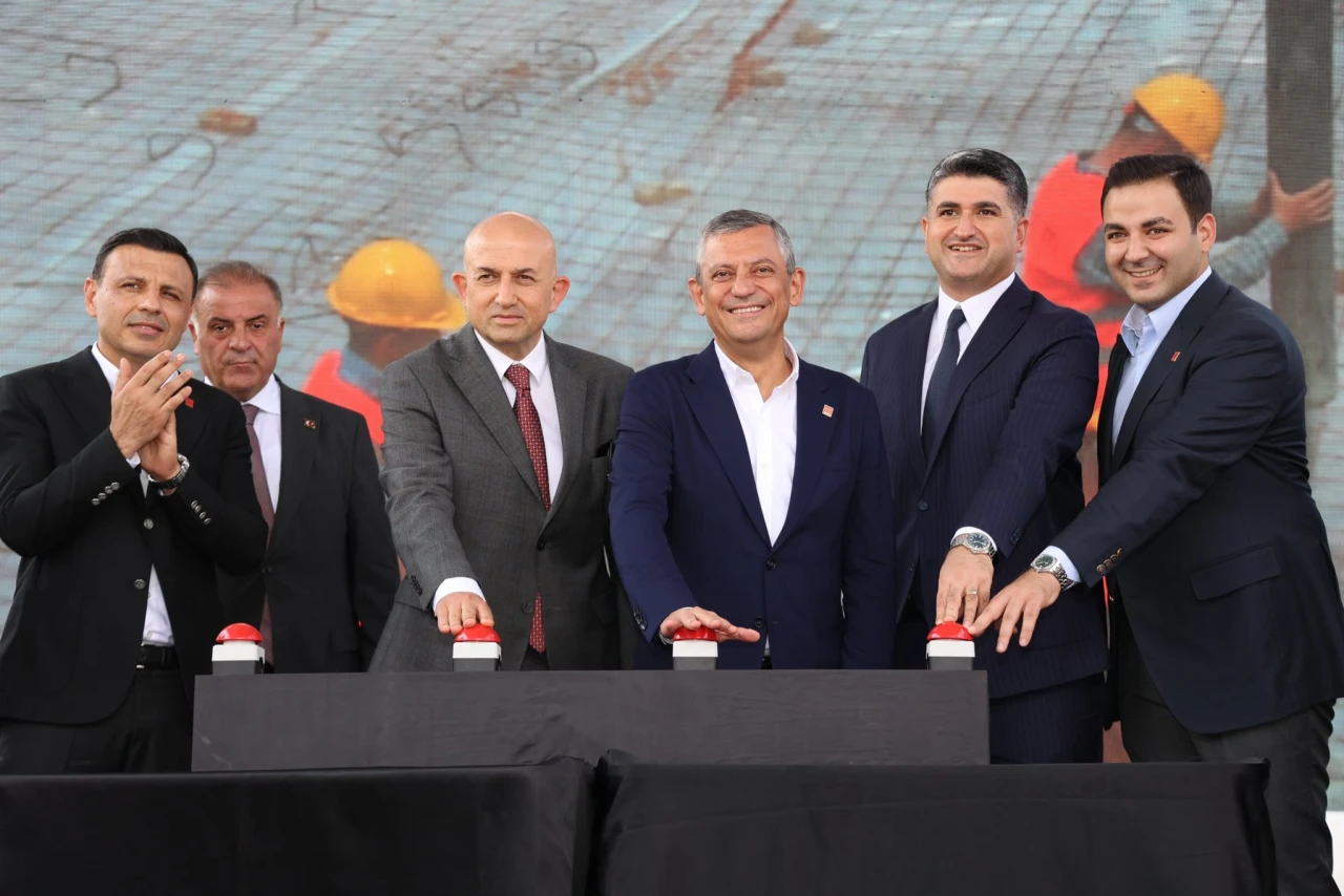 Özgür Özel: İnadına açılış yapacağız!