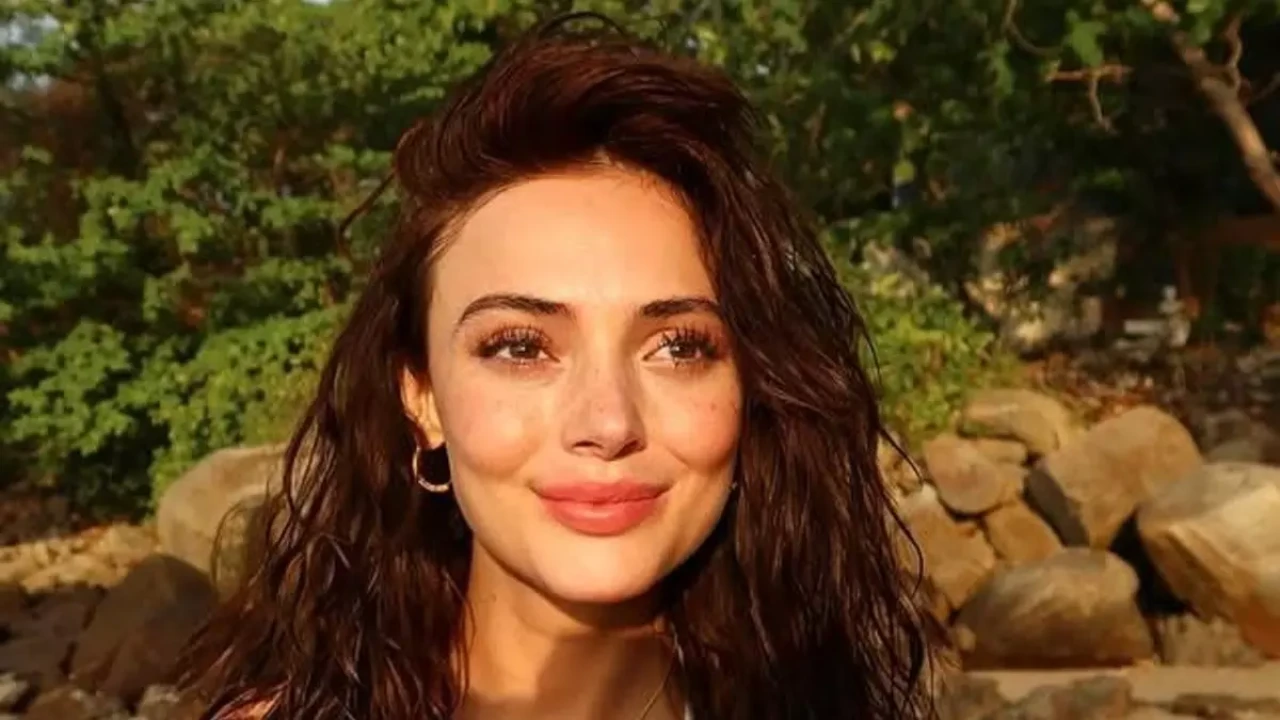Oyuncu Rabia Soytürk estetik iddialarına sert yanıt verdi