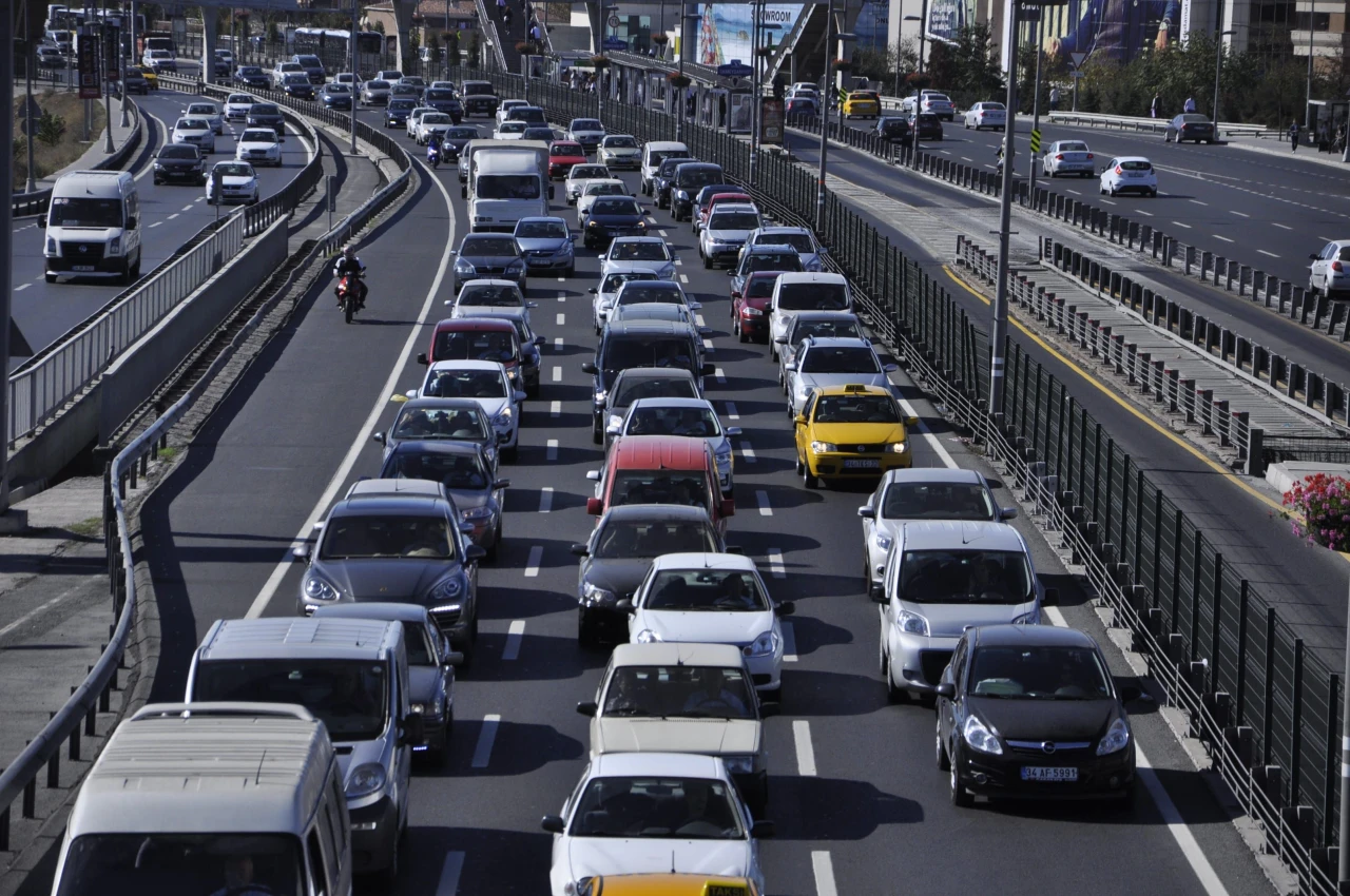 TÜİK açıkladı: Trafikteki araç sayısı arttı