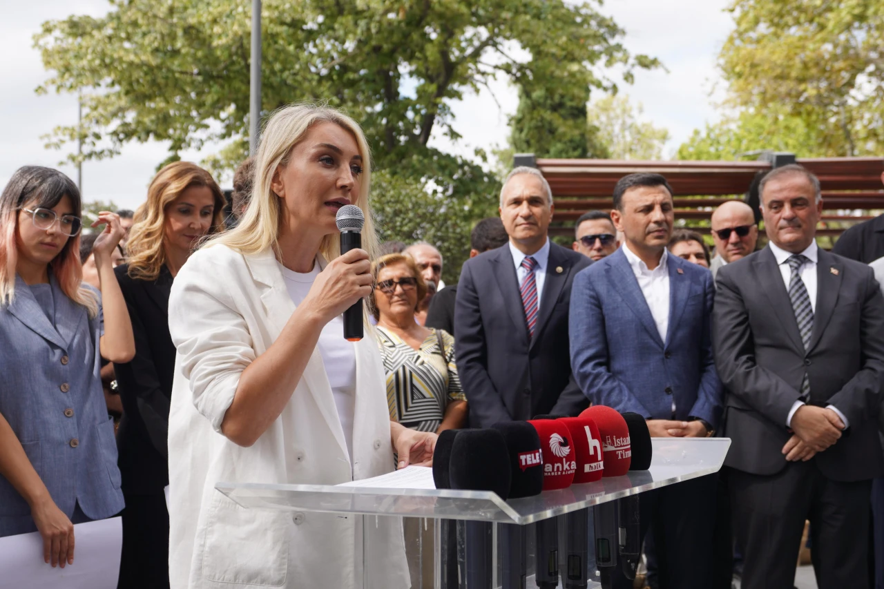 Dilek İmamoğlu: Biz adaletin yerini bulmasını istiyoruz