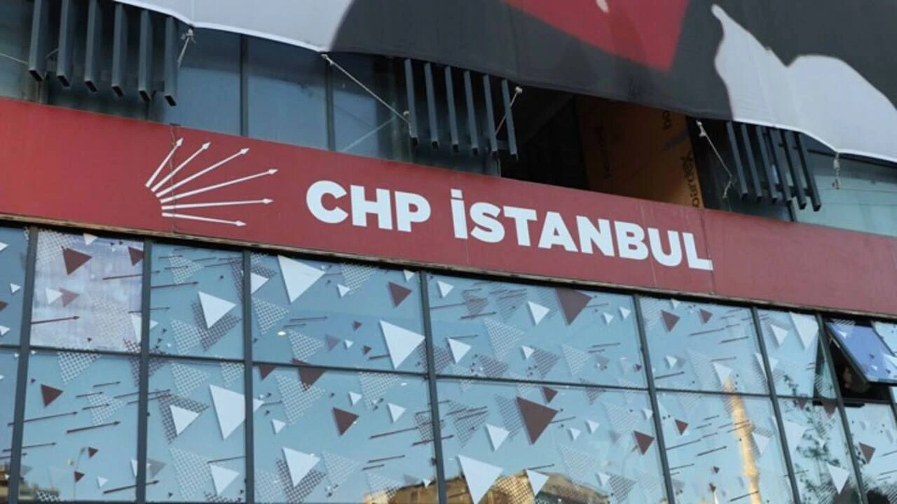 Özgür Çelik'ten ilk açıklama: CHP teslim alınamaz!