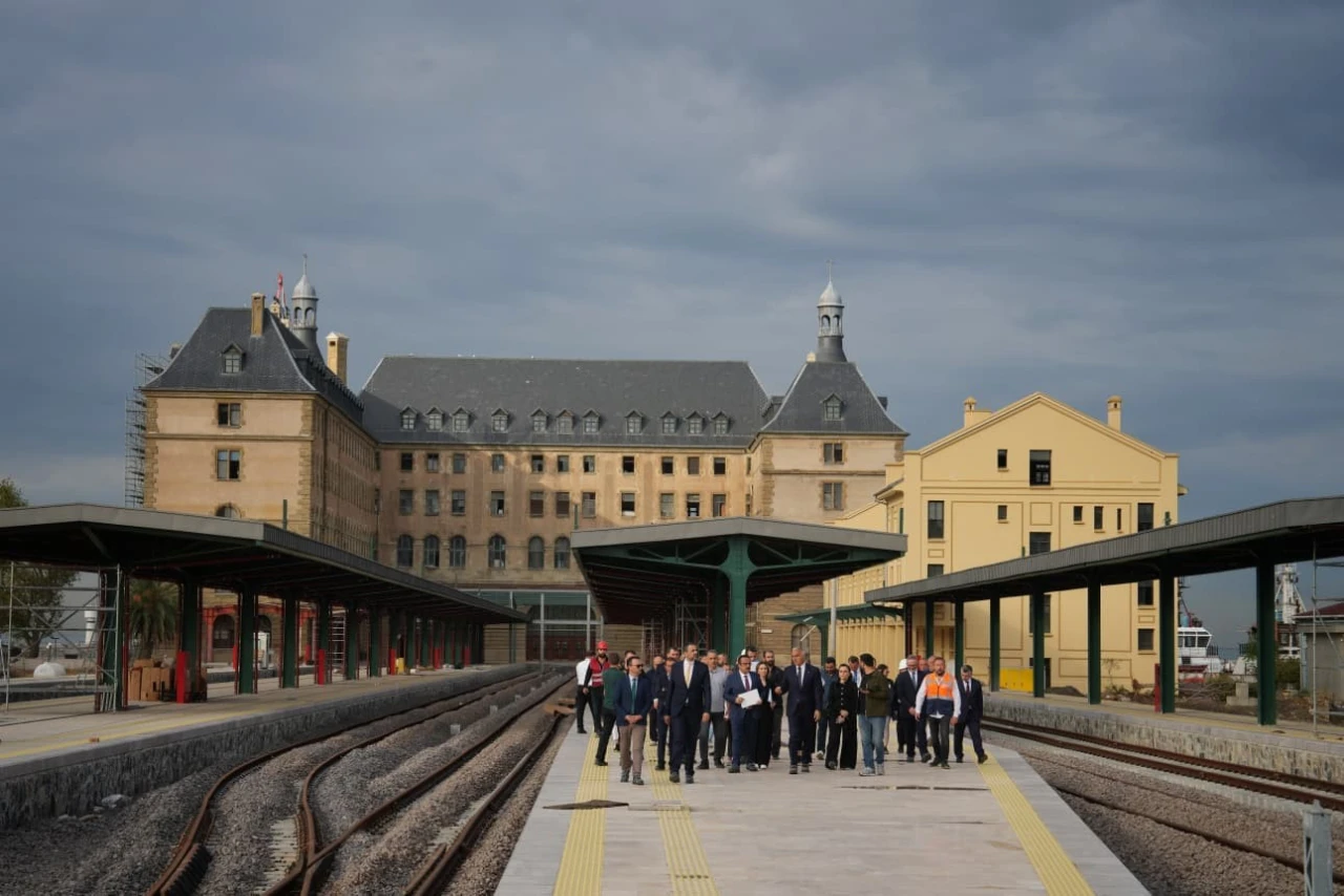 Bakan Ersoy: Haydarpaşa Garı kültürün ve sanatın merkezi olacak