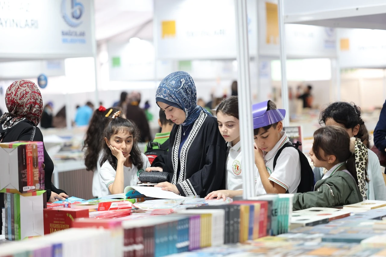 İstanbul'da kitapsevelerin gözü bu fuarda