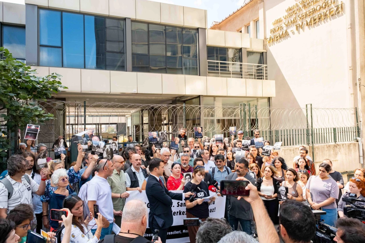 MSGSÜ'de dekan atamasını protesto eden öğrencilere uzaklaştırma cezası