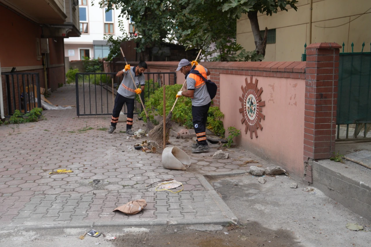 Kartal Belediyesi'nde temizlik seferberliği