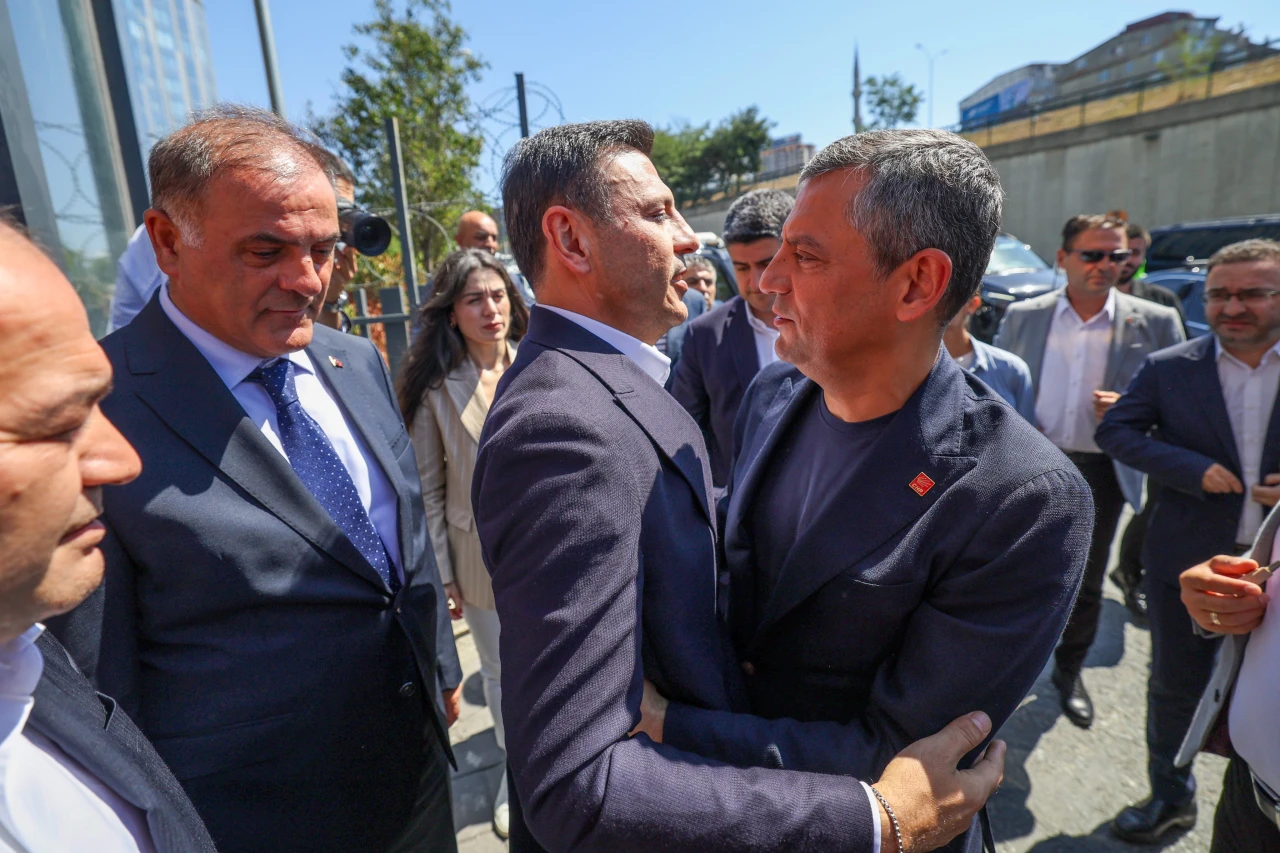 Tekin: Görevdeyim Özel: Yok hükmünde