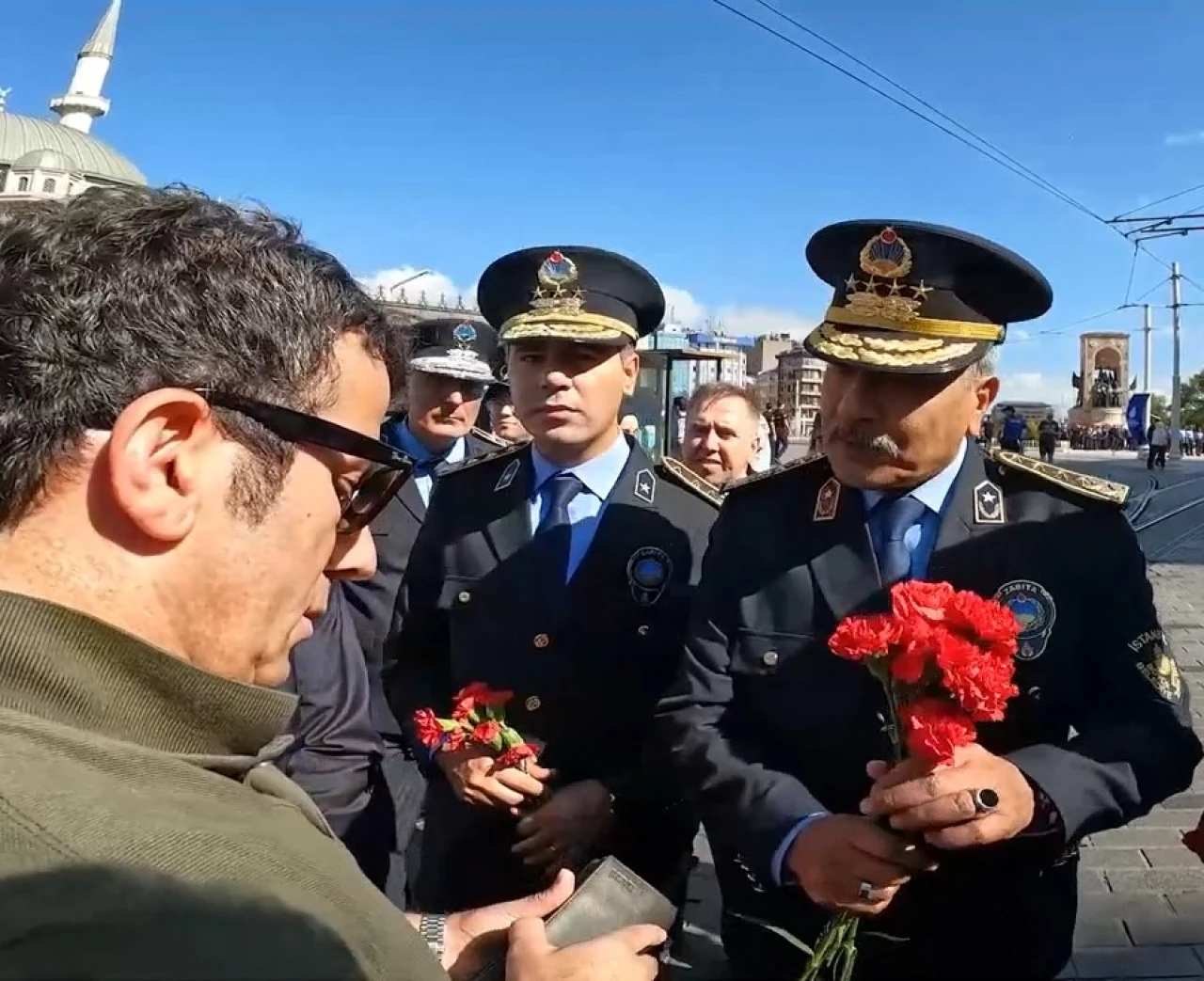 Polisten zabıtaya yasak geldi