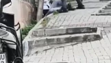 7'inci kattan aşağı atladı!