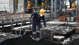 İşçi ile dalga  geçiyorlar