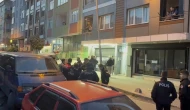 Ağabeye kızdı kiracıya saldırdı