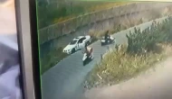 Kendi kendini soymaya kalktı!