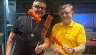 Şef Ayvaz Akbacak ve Teknik direktör Yılmaz Vural, sanat ocakbaşı'nda buluştu!