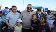 Arnavutköy  bayram etti
