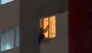 Beylikdüzü'nde bir kadın cama çıkıp aşağı atladı!