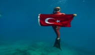 Şahika Ercümen'den zafer dalışı