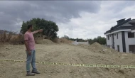 Villanın bahçesinde gömülü ceset bulundu