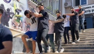İş insanı tehdit edip para isteyen şüphelilere polis baskını!