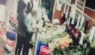 Küçükçekmece’de alışveriş yapan kadına yumruklu saldırı!