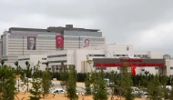 Bugün git 2028'de gel!