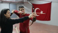 Belediyenin 'okçuluk kursu' lise öğrencisine tarihi dizilerde rol getirdi