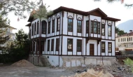 Tarihi okulların akıbeti belirsiz