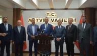 Bakan Bolat: Sarp Gümrük Kapısı'ndan geçişler her geçen gün artmakta
