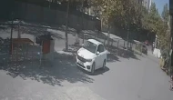 Silivri’de otomobilin çarptığı skuterin sürücüsü yaralandı