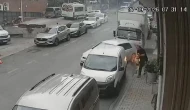 Kağıthane’de yeraltı elektrik kablolarında patlama: Aracını son anda kurtardı