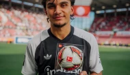 Can Uzun şov yaptı