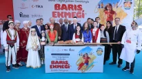 Esenler barış ekmeği yaptı