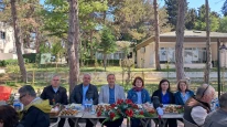 Emekli Astsubaylar Anneler Günü kahvaltısında buluştu