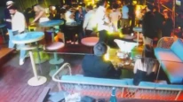 Şampanya patlatırken silahlar patladı!