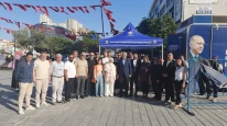 AK Parti Esenyurt’tan Cumhuriyet Meydanı’nda Aşure İkramı