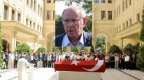 Zafer Özsayın gözyaşlarıyla son yolcuğuna uğurlandı