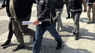 İstanbul'da FETÖ operasyonu: 10 kişi tutuklandı!