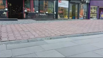 Esenyurt'ta kaldırımda el bombası buldular!