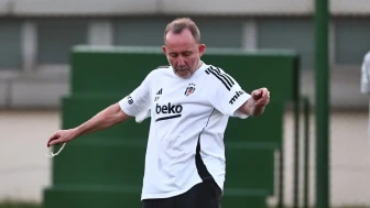 Sessizliğini bozdu!