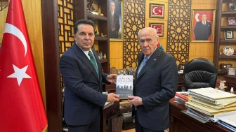Ahmet Özer, Devlet Bahçeli'yi ziyaret etti