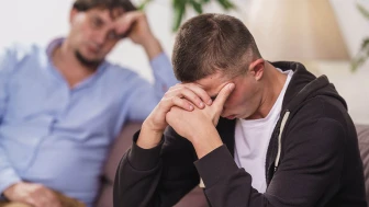 Doğum sonrası depresyon babaları da etkiliyor!