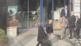 Sadettin Saran özel laboratuvardan çıkarken görüntülendi