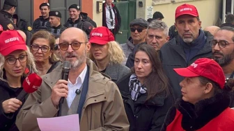 İtalyan Lisesi'nde öğretmenler kazan kaldırdı!