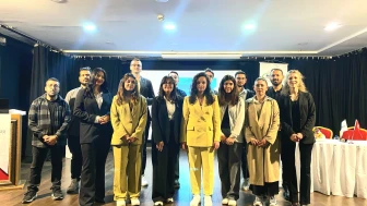 Beylikdüzü Gençlik Meclisi'nin başkanı Şilan İncesu oldu