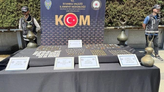 Padişah fermanlarını çalmışlar!